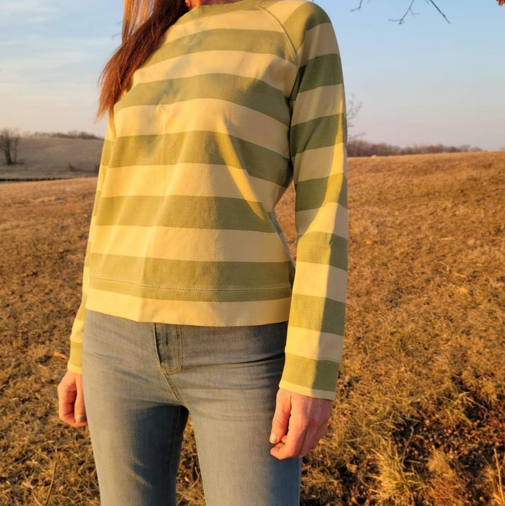 Eddie Bauer Sweatshirt